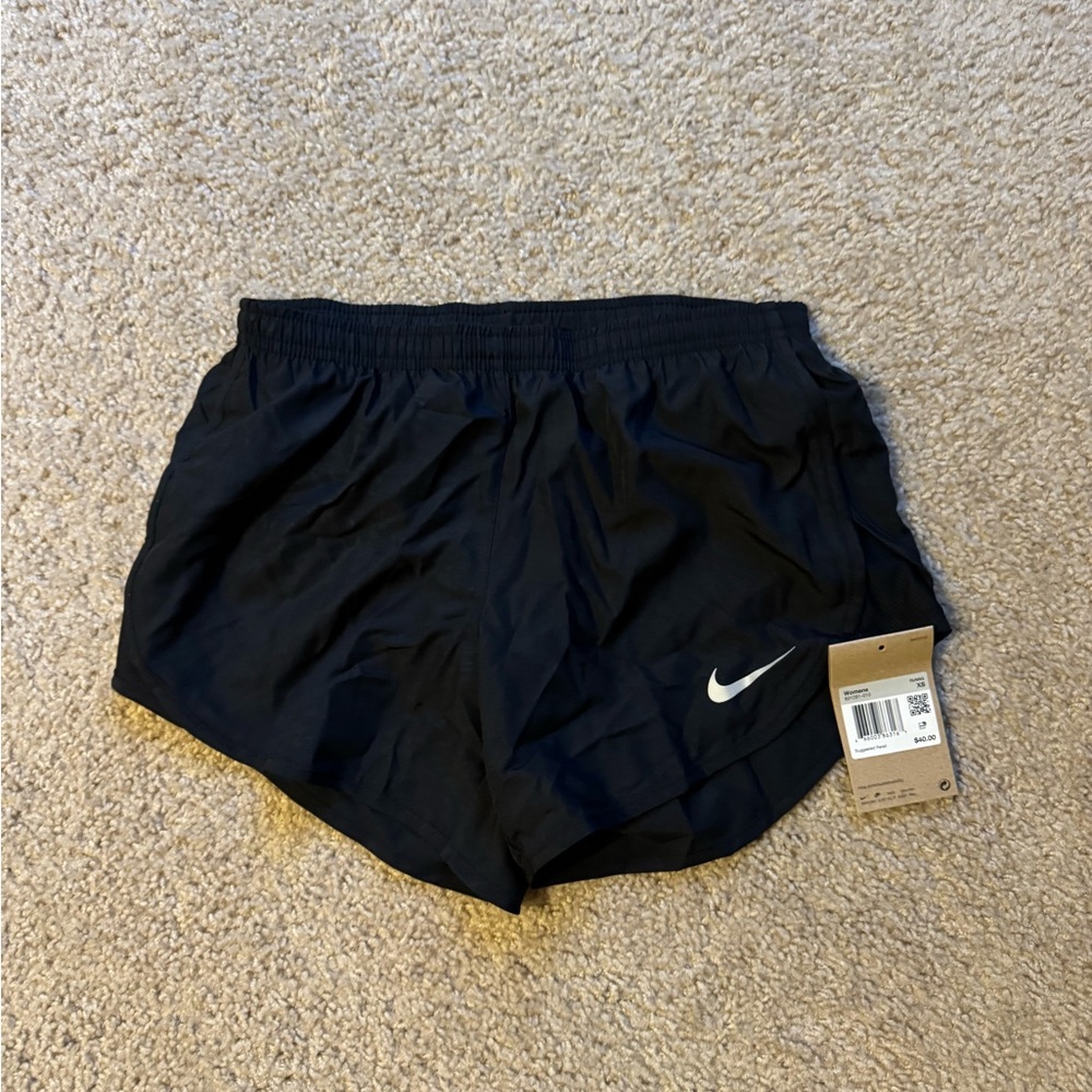 Nike Womens 3.5" Tempo Modern Running Shorts 831281-010 Black Extra Small XS NWT